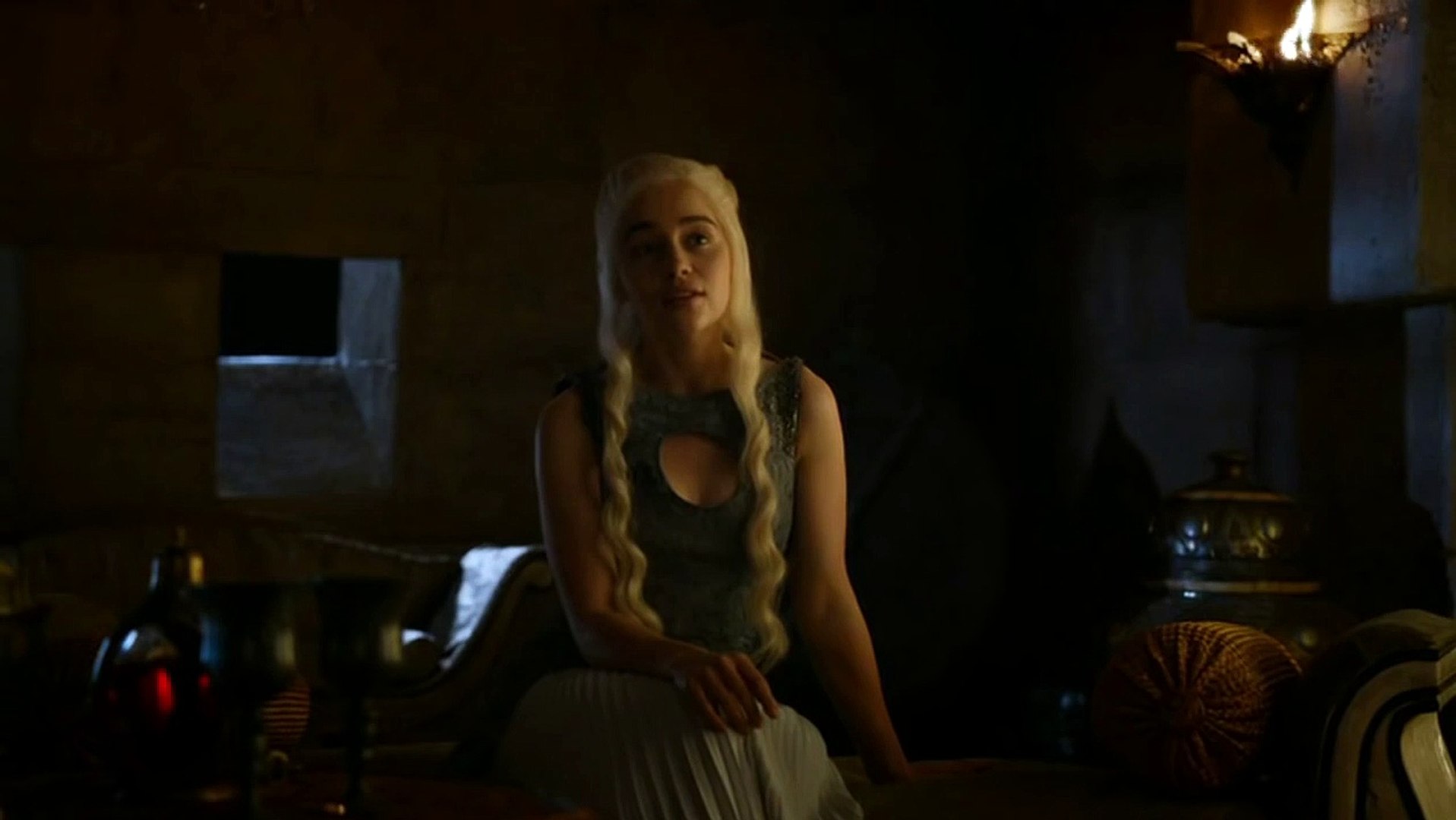 GAME OF THRONES Emilia Clarke 'Take Off Your Clothes' 4x07 - video  Dailymotion