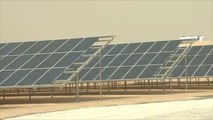أكبر محطة للطاقة الشمسية بالعالم في مخيم الزعتري بالأردن