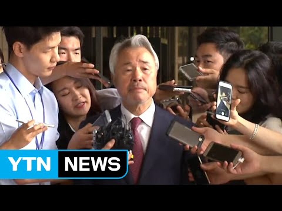 [현장영상] '갑질 논란' 정우현 前 MP그룹 회장 검찰 출석 / YTN