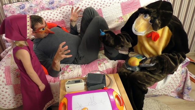 Masha and the Bear cartoon MASHA AND the BEAR Play doctor with INJECTIONS Vitamins Masha play doctor-BL0EoU-P4W8