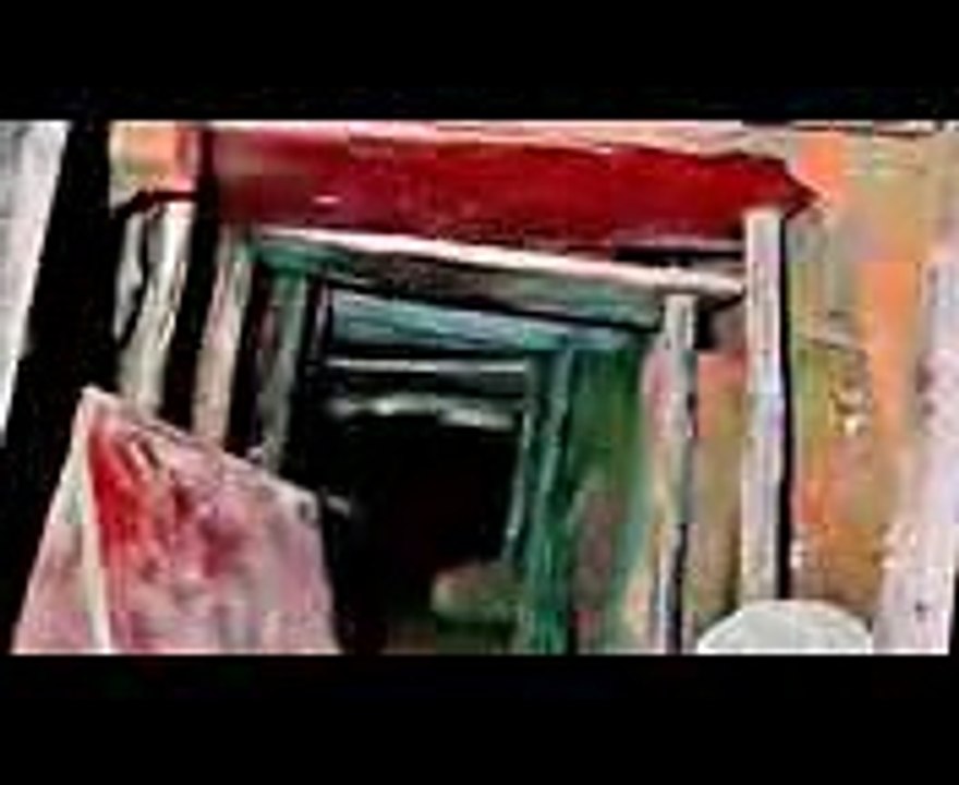 मुंबई में 50 फीट सुरंग खोद बैंक में घुसे चोर; 1 करोड़ नकदी और गहने ले उड़े