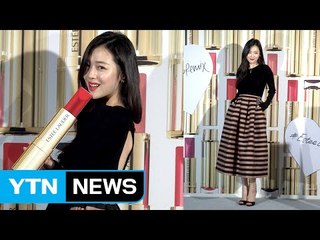[★영상] 설리, 결별 후 첫 공식석상…'러블리 미모·반전 뒤태' / YTN (Yes! Top News)