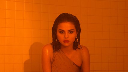 Selena Gomez - Wolves