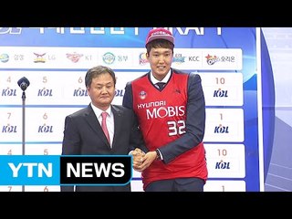 '20분 동안 2득점' 초특급 신인 이종현의 혹독한 데뷔전 / YTN (Yes! Top News)