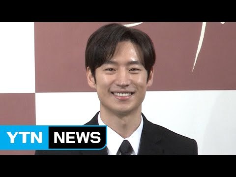 [★영상] '내일 그대와' 이제훈 시그널 무전기? 여기선 지하철 탄다 / YTN (Yes! Top News)