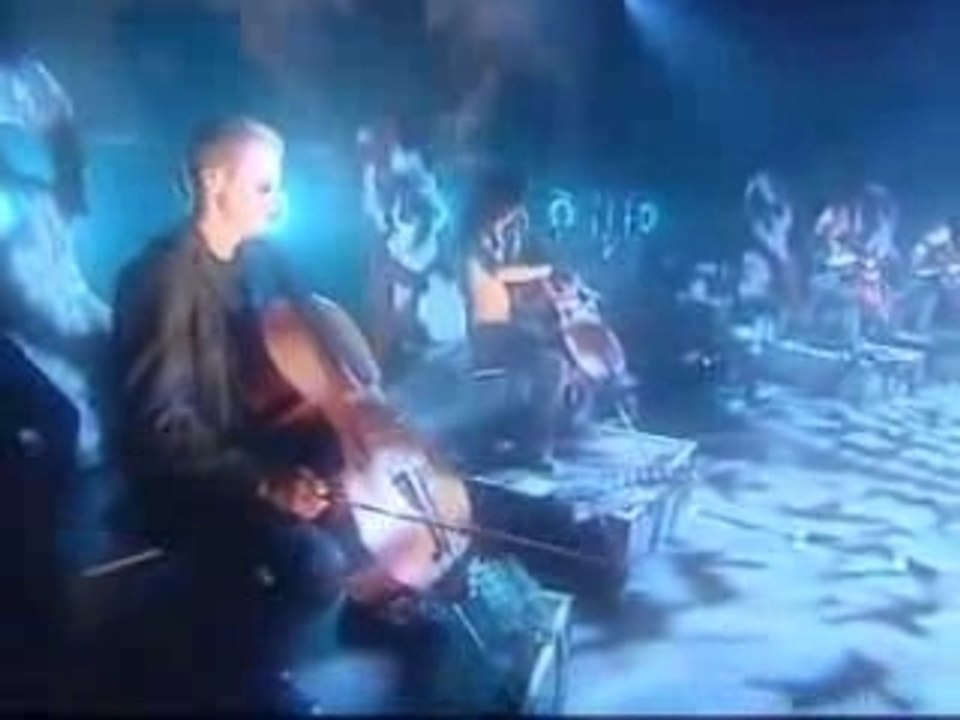 Apocalyptica - Stroke (berlin 29.10.07)