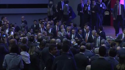 Başbakan Yıldırım: "İşimiz Milletin Yolunun Üzerindeki Engelleri Kaldırmak"