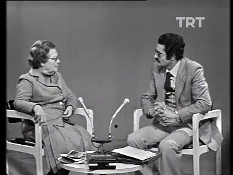 Sabiha Gökçen Atatürk ile olan anılarını anlatıyor