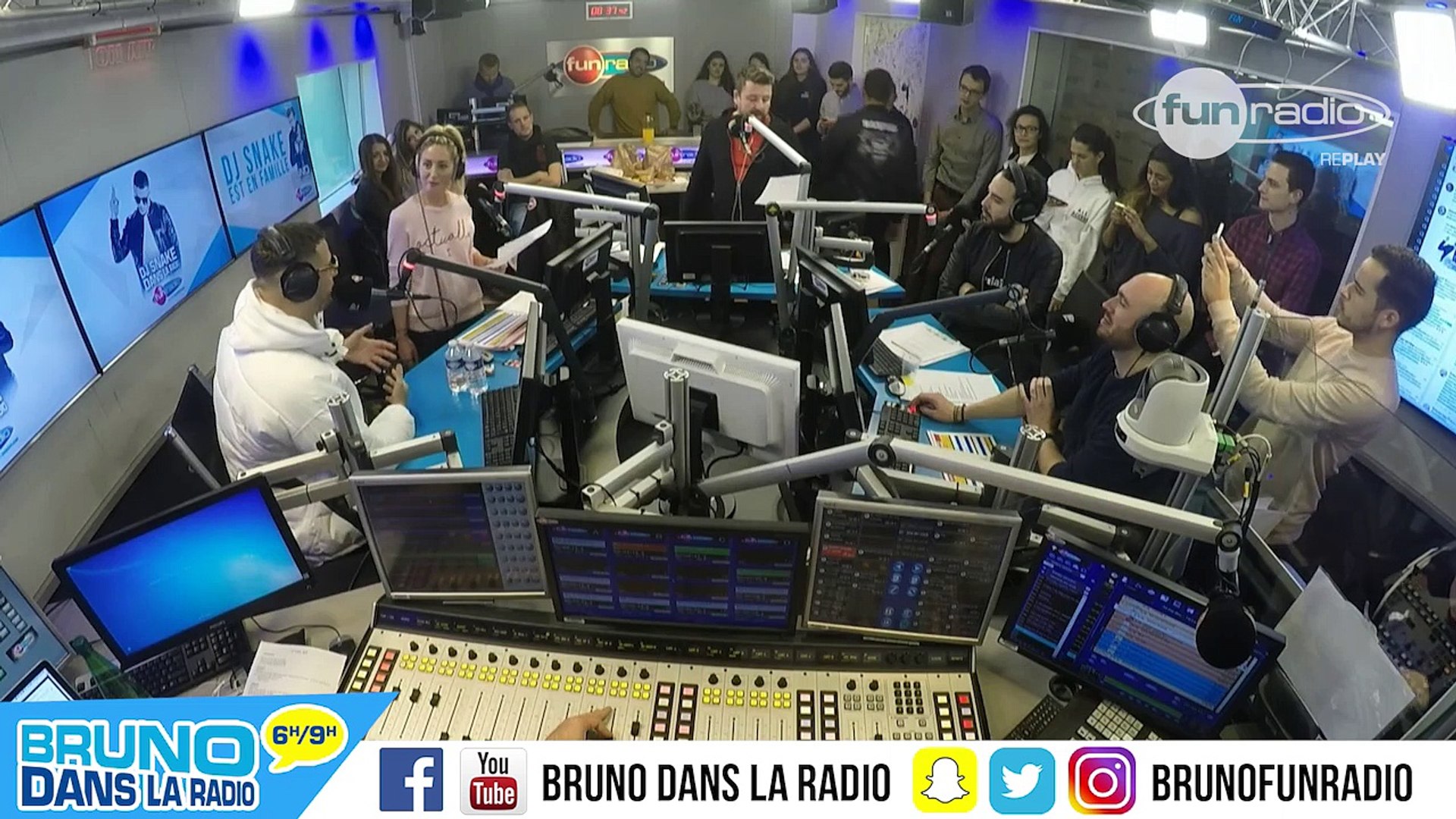 DJ SNAKE DANS LA RADIO (16/11/2017) - Best Of Bruno dans la Radio - Vidéo  Dailymotion