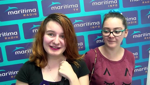 Réactions des fans aprés la rencontre de Big Flo & oli dans les studios de Maritima.