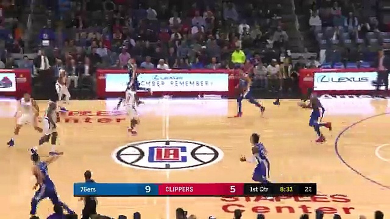 Simmons Two-Handed Jam