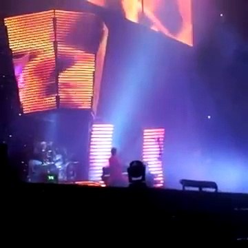 Muse - Feeling Good, Rock Werchter, Werchter, Belgium 6/28/2007