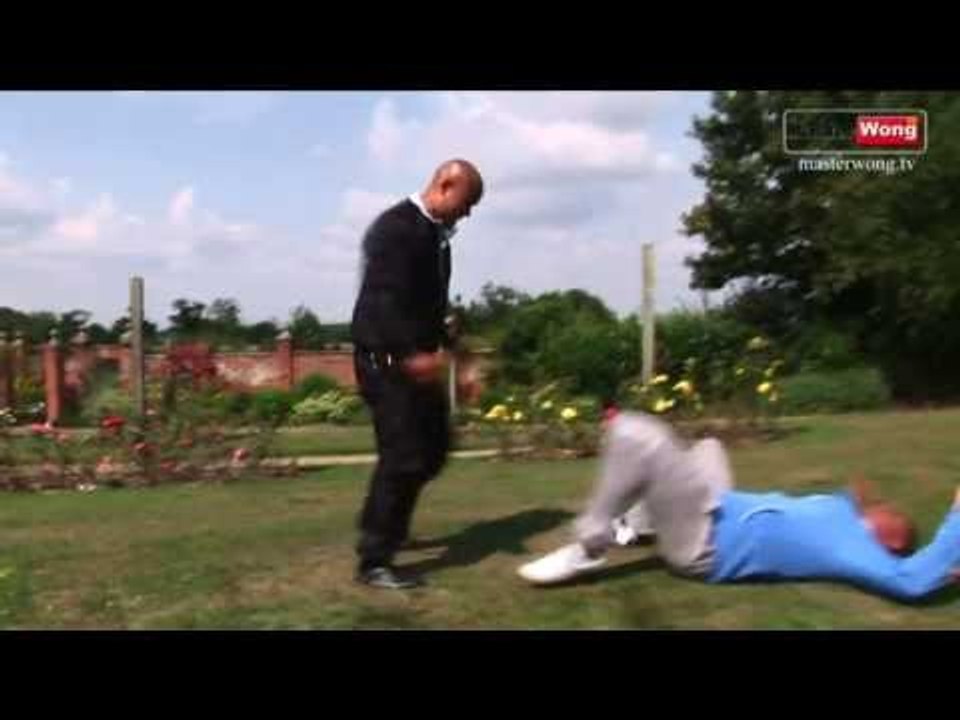 Martial arts training tips ask Evan - Hug -Knee
