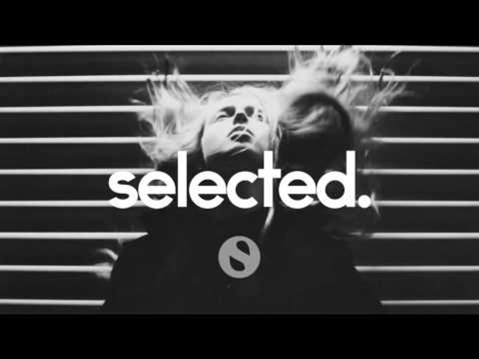 Hannah Wants - Dot Com