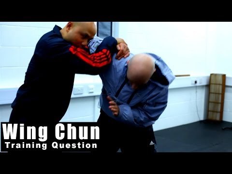 Wing Chun training - wing chun knee to the chest Q87