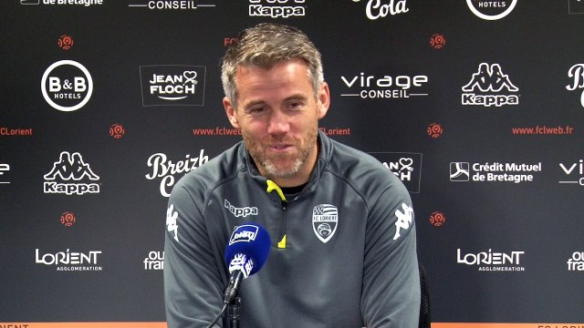 Le point presse de Mickaël Landreau avant FC Lorient - Brest