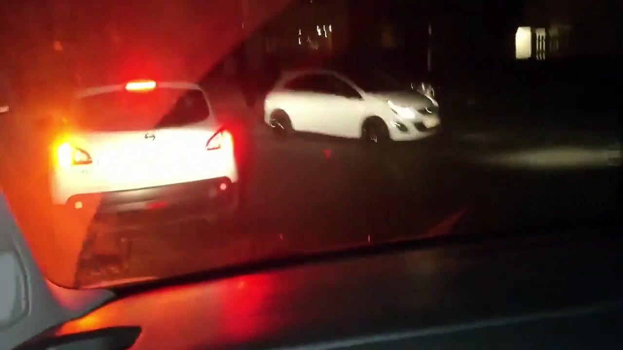 On text pas au volant