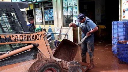 Grecia de luto por inundaciones que dejaron 15 muertos