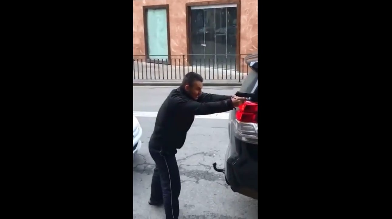 Fusillade après un braquage de banque en Espagne.