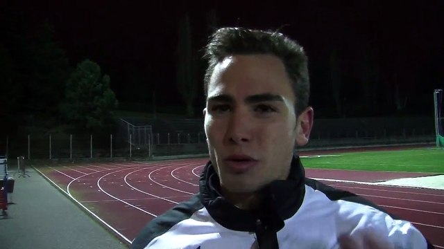 La réaction du milieu de terrain Martégal Maverick Barsotti