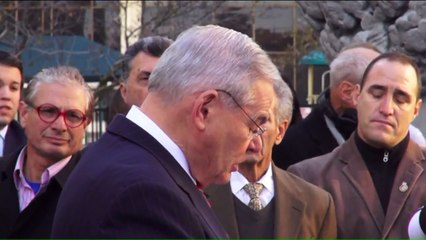 Sen. Bob Menendez Bribery Trial Ends in Mistrial After Jury Can`t Reach Verdict