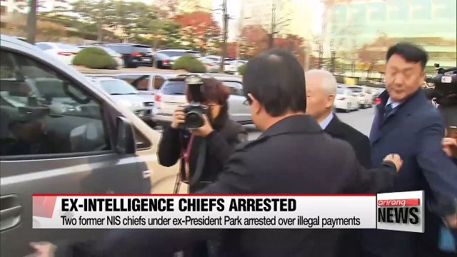 Two former NIS chiefs under ex-President Park arrested over illegal payments