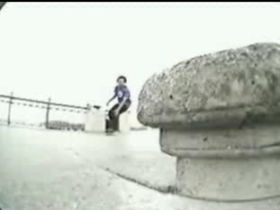 flip+one foot manual!!!!