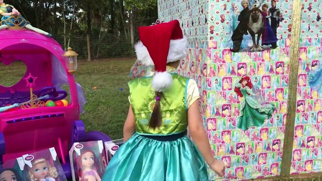 BIGGEST DISNEY PRINCESS SURPRISE BOX EVER Toy Surprises Egg PlayDoh Elsa Frozen Princess 24v Ride-On