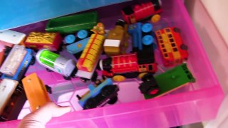Thomas and Friends _ FLOOR TO TABLE TRACK! Toy Trains for Kids _ Video for Children-VszSF_59WSU