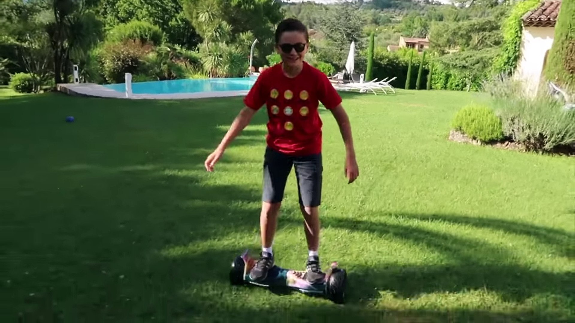ON VOUS DONNE L'HOVERBOARD HUMMER 4X4 ! - Ft. WEGOBOARD - video Dailymotion