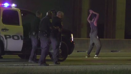 [영상] "제 춤 실력으로 어떻게 안될까요?" / YTN