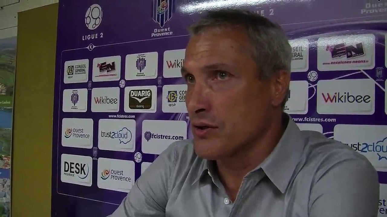 L'entraîneur Auxerrois Bernard Casoni après la rencontre