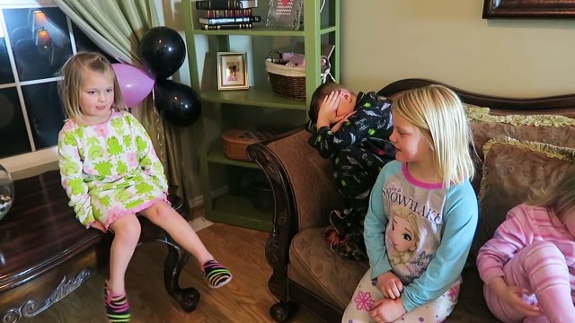 BAD KIDS DRIVING PARENTS CAR | TOY HUNT ADVENTURE!