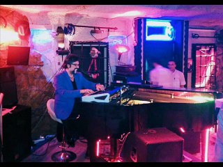 Yaşar YAĞMUR - Kara Bulutları Kaldırın Aradan