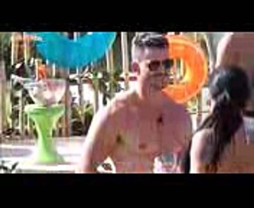 A FAZENDA 9 NOVO CASAL, Marcos e Monique Amin dão o primeiro BEIJO