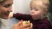 FUNNY VIDEO little cute baby eat burger hahahah .mp4