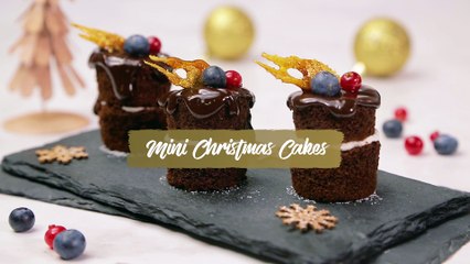 Christmas Mini Cakes