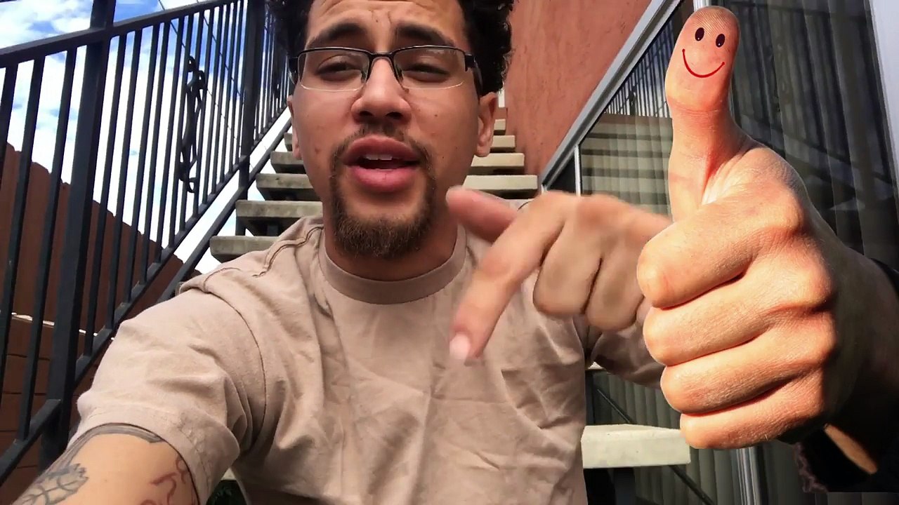 Texting My Side Chick!!