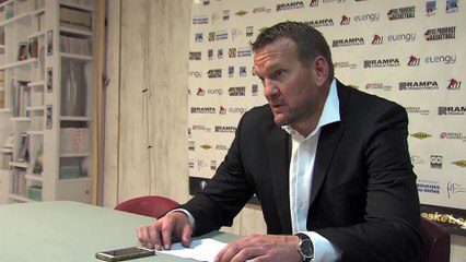 Kyle Milling au micro d'Ulrich Téchené