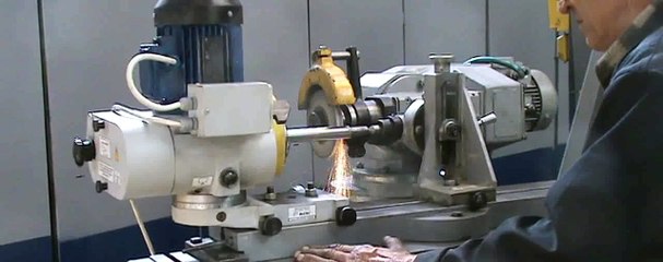 ВЗ-318.П17 (наружное круглое шлифование) и 3Е642Е.П31