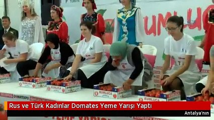 Rus ve Türk Kadınlar Domates Yeme Yarışı Yaptı