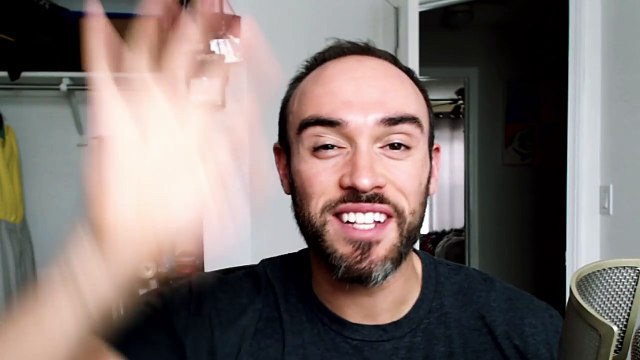 Cinema 4D Tutorial - Inflate or Deflate Objects Using Soft Body Dynamics