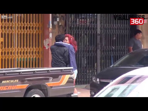 Ishte xheloze për komshien/ Burri tërheq zvarrë të dashurën në mes të rrugës (360video)