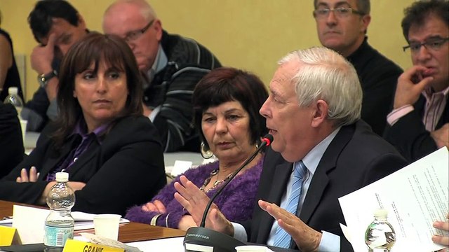 Bernard Granié évoque la métropolisation lors du conseil municipal de Fos-sur-Mer