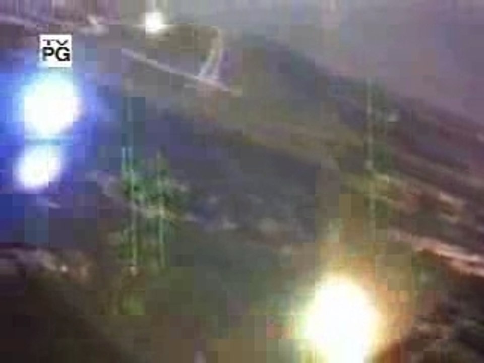 F15 de l'IAF volant et atterissant sur une aile !