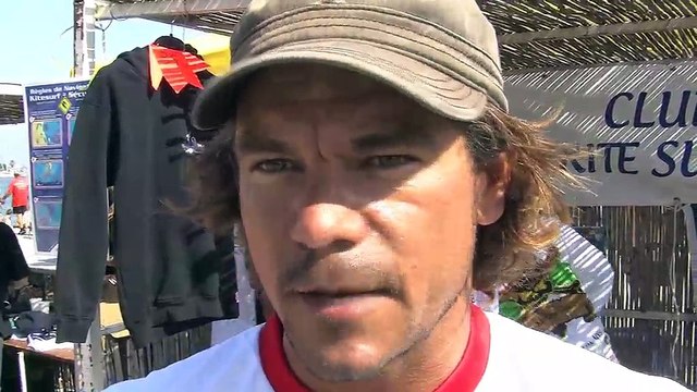 Fête de la Mer et de la Saint-Louis. Des démonstrations de Kite Surf.