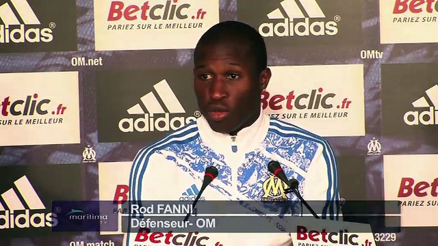 Rod Fanni et Didier Deschamps se félicitent du retour de Brandao.