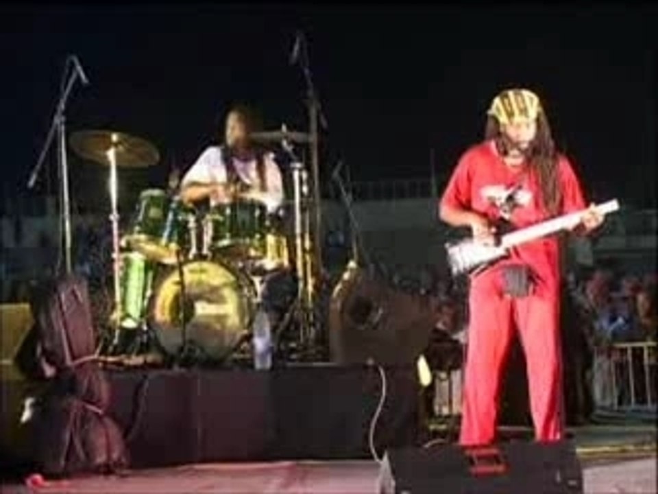 Tiken Jah Fakoly, Live Ouagadougou, 4 de 6