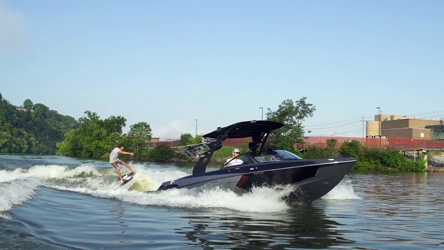 2018 Malibu Wakesetter 23 LSV - Wakesurfing Review