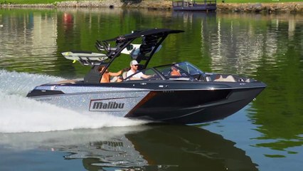 Télécharger la video: 2018 Malibu Wakesetter 23 LSV - Wakeboarding Review